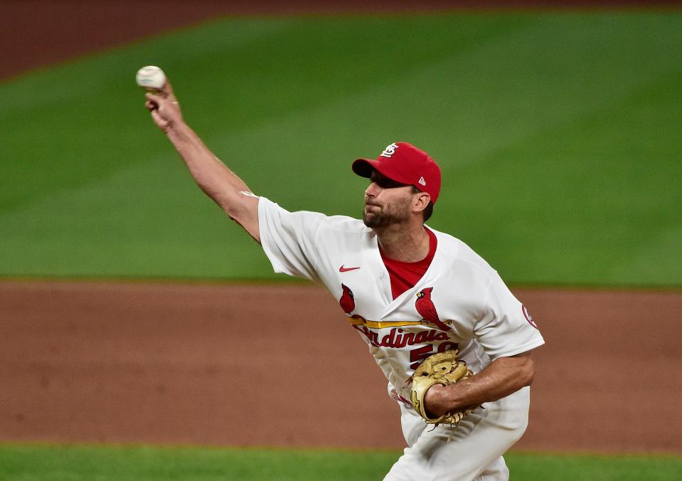 Wainwright pitches against the Mets on Monday.