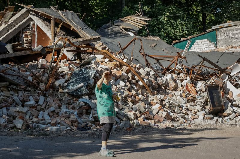 Evacuation of local residents from the town of Toretsk, near a front line in Donetsk region