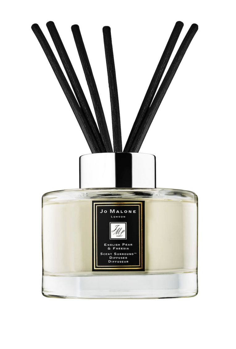 6) English Pear & Freesia Scent Surround™ Diffuser