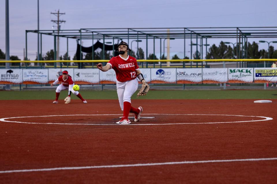 Roswell High School pitcher Yadira Aragon tosses a pitch against Artesia High School on April 5, 2024. The Carlsbad Cavegirls host the Lady Coyotes in a district game on April 19, 2024.