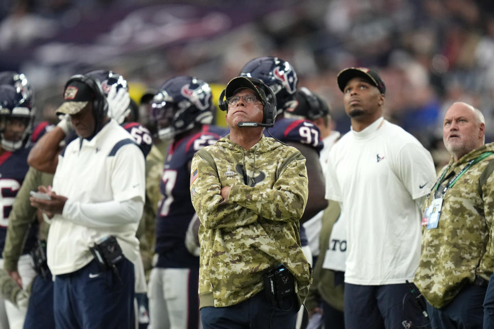 Houston Texans head coach David Culley watches form the sideline in the first half of an NFL football game against the New York Jets in Houston, Sunday, Nov. 28, 2021. (AP Photo/Eric Smith)