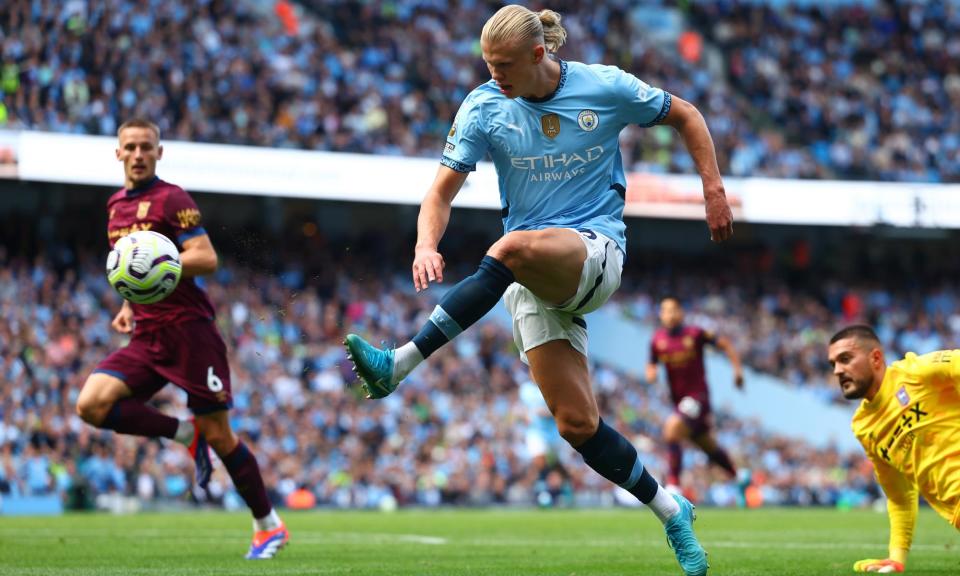 <span>Erling Haaland scores his second and Manchester City’s third goal against Ipswich.</span><span>Photograph: Chris Brunskill/Fantasista/Getty Images</span>