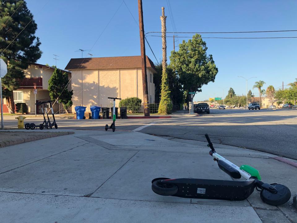 E-scooters in the Culver City area of Los Angeles (Photo by Melody Hahm)