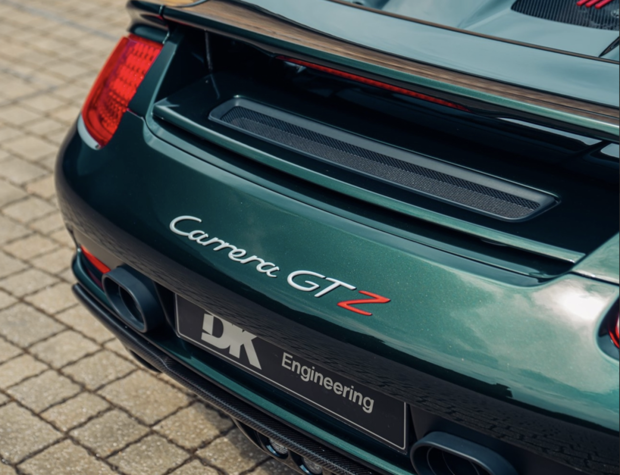 porsche carrera gt zagato rear end highlight