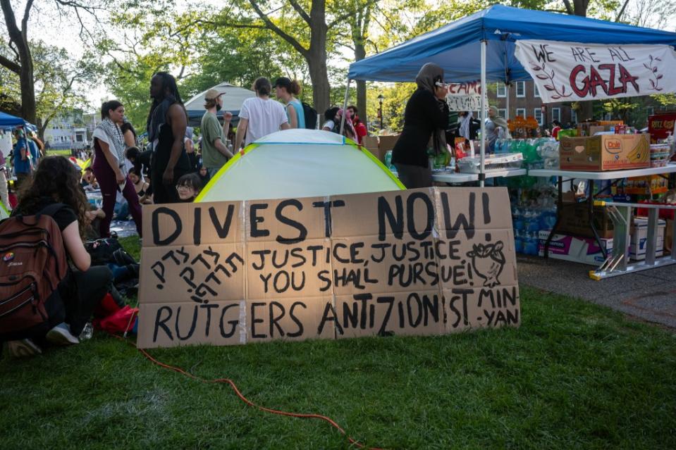 One of those encampments at the university’s Newark campus “continues even now,” the faculty noted, where demonstrators are calling on the school to divest from Israel. ZUMAPRESS.com