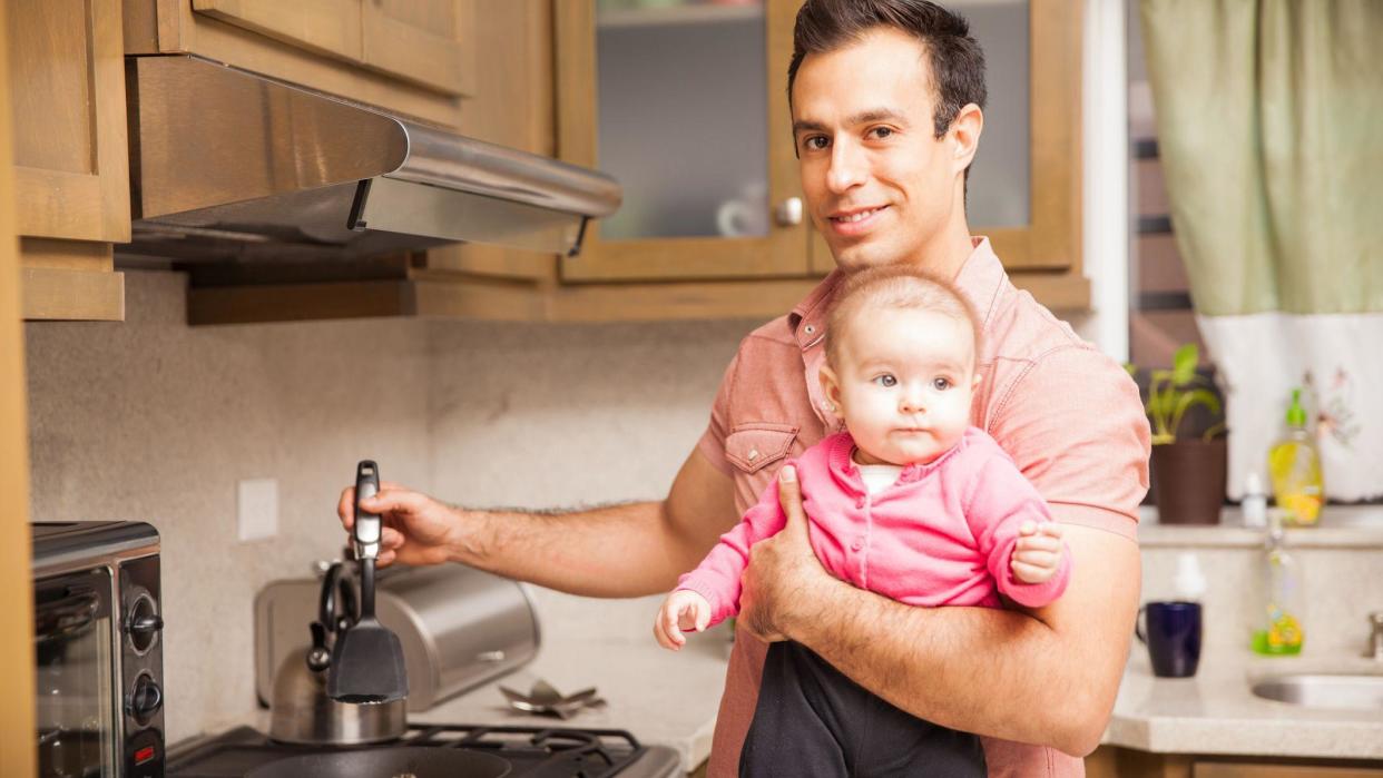 Padre con su bebé