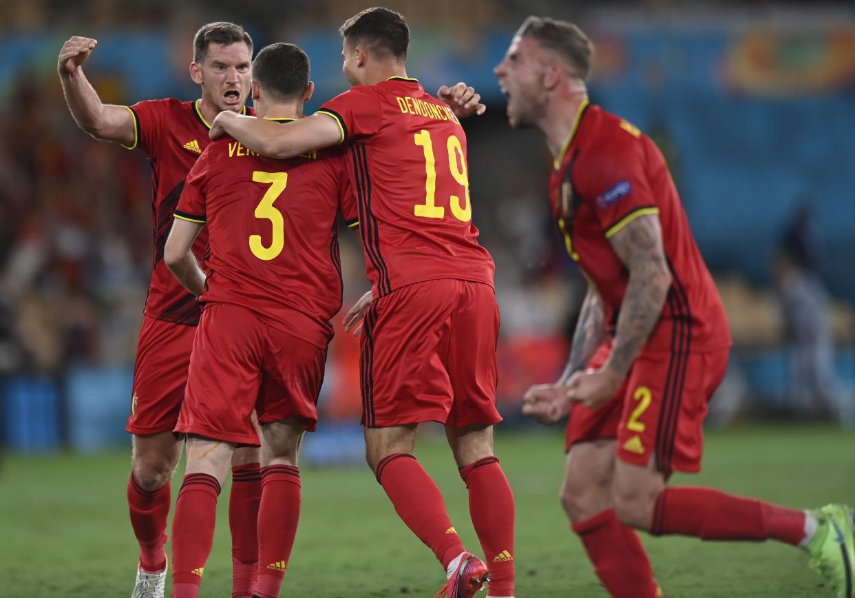 Sevilla, Spain - June 27 :  Jan Vertonghen defender of Belgium celebrates the win with teammates during the 16th UEFA Euro 2020 Championship Round of 16 match between Belgium and Portugal on June 27, 2021 in Sevilla, Spain, 27/06/2021 ( Photo by Nico Vereecken / Photonews via Getty Images)