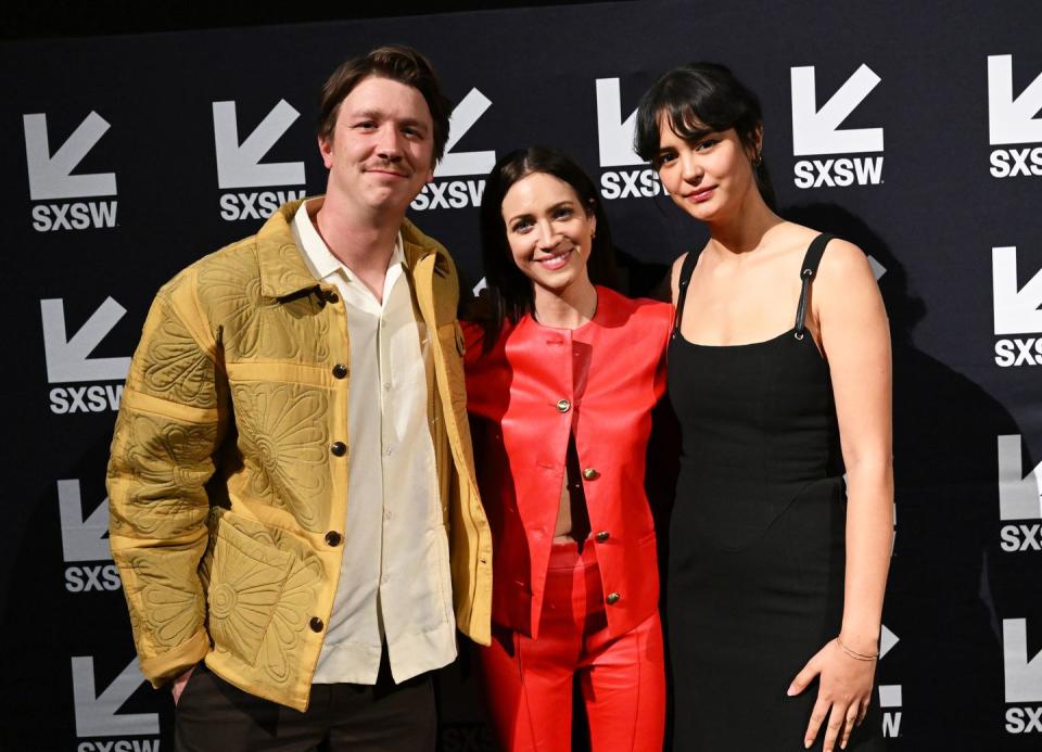 thomas mann, brittany snow, courtney eaton, parachute sxsw premiere