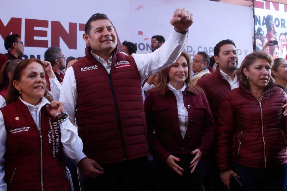 Alejandro Armenta gobernador de Puebla en campaña