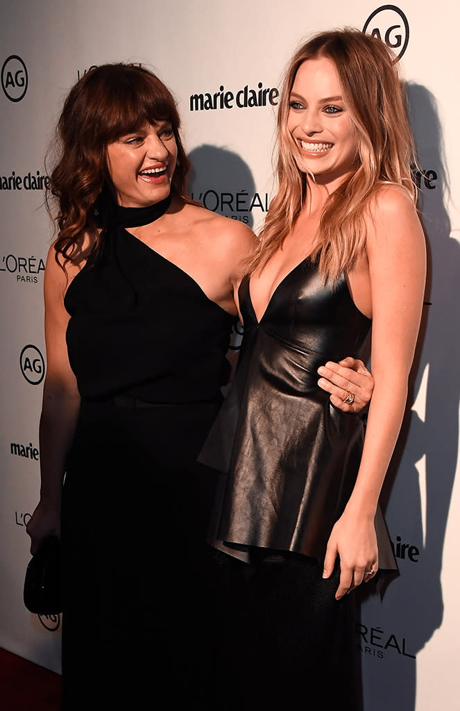 Margot Robbie, with her makeup artist, Pati Dubroff, on Jan. 10. (Photo: Getty Images)