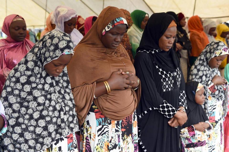 Muslim women in Lagos, Nigeria, come together to pray (AFP/Getty Images)