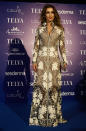 Los premios Telva 2015 nos dejaron este original <em>outfit</em>, y es que la andaluza fue el centro de atención con esta túnica de Naeem Khan. (Foto: Manuel Queimadelos Alonso / Getty Images)