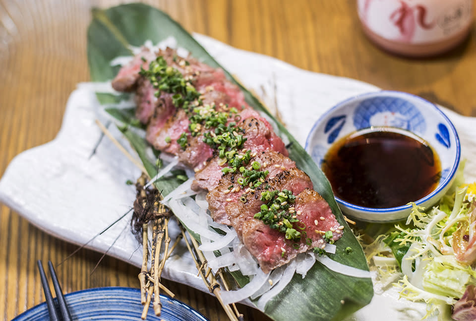 尖沙咀美食│日式神社鳥居門面串燒店！和牛三文治/和牛串燒/燒赤鯥