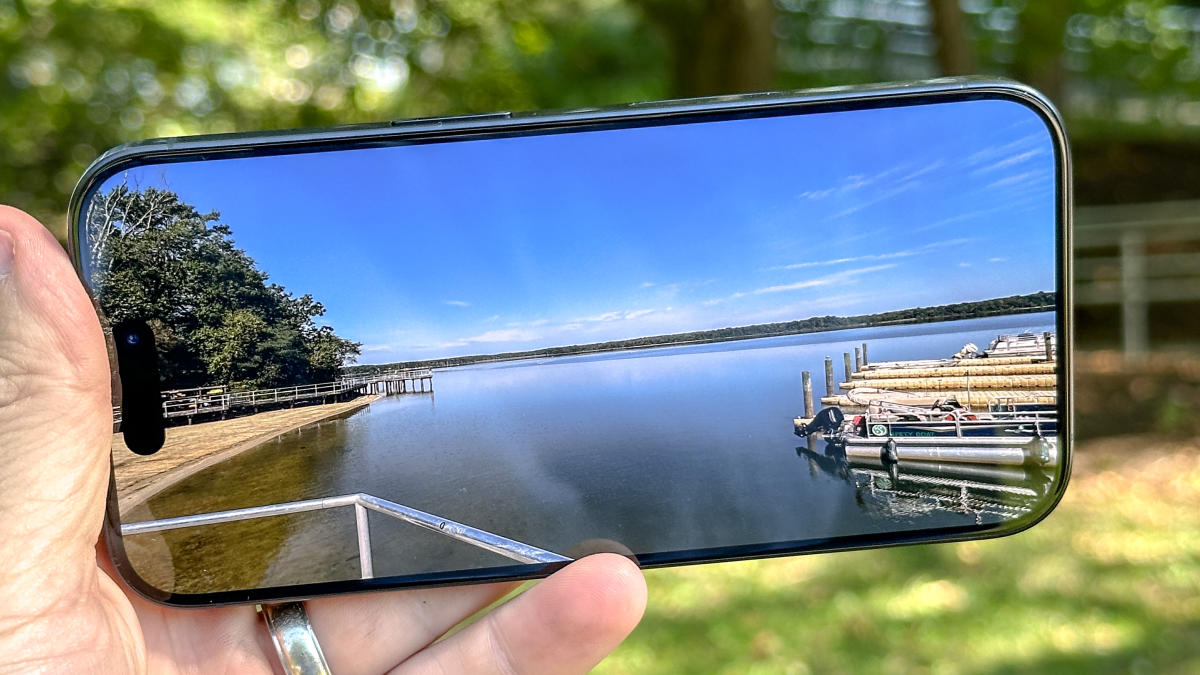 This iOS 17 setting lets you take 48MP photos on your iPhone 15 — how to  enable it