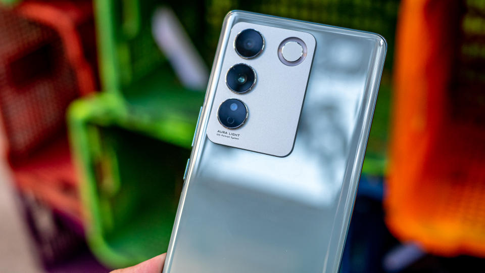 Vivo V27 rear camera