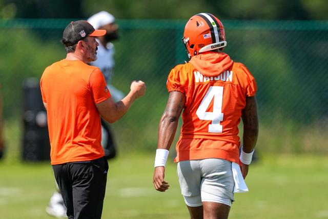 Ready' Cleveland Browns to reveal revamped offense, rebuilt