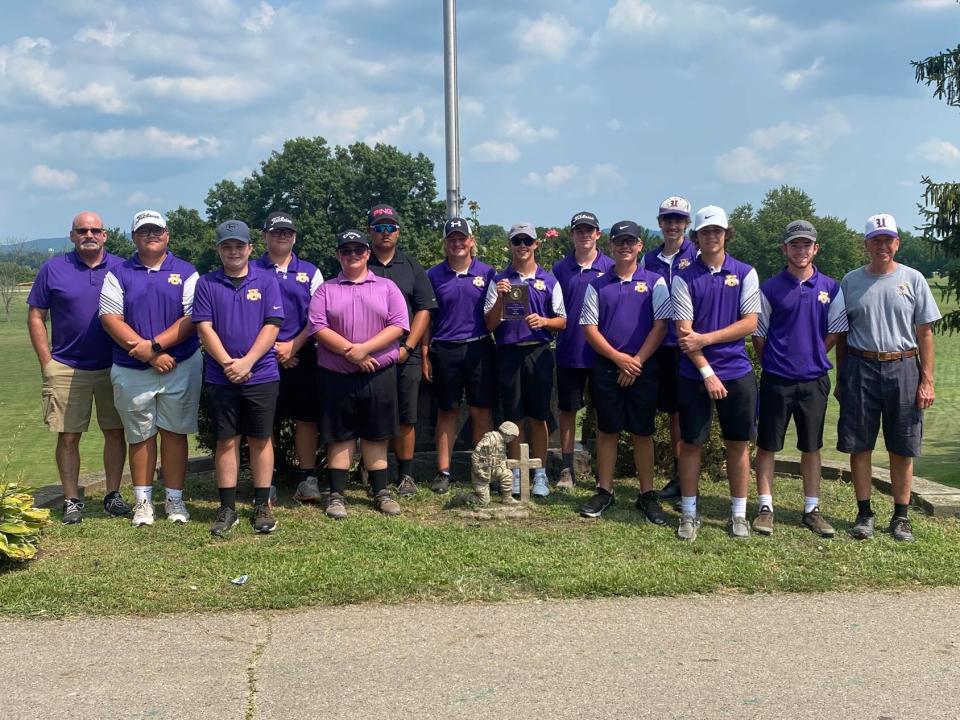 Unioto golf team celebrating after winning the Unioto Military Invite on August 7th.