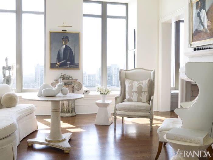 An Artistic Living Room in Atlanta