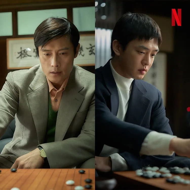 李秉憲（左）和劉亞仁在《終極對弈》飾演棋王，但播出日期恐延後。Netflix提供