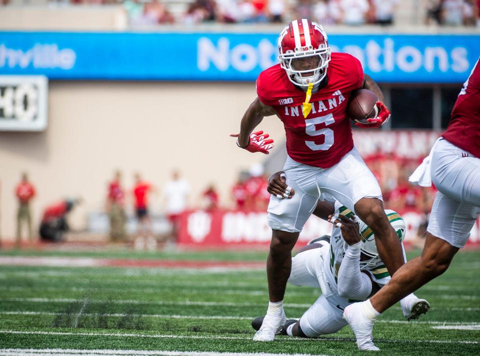 Indiana's Ke'Shawn Williams (5) runs during the Indiana versus Charlotte football game at Memorial Stadium on Saturday, Sept. 21, 2024.