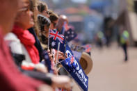 Crowds wait for the arrival of Britain's Prince Harry and Meghan, Duchess of Sussex, at the Sydney Opera House in central Sydney, Australia, October 16, 2018. REUTERS/Steven Saphore