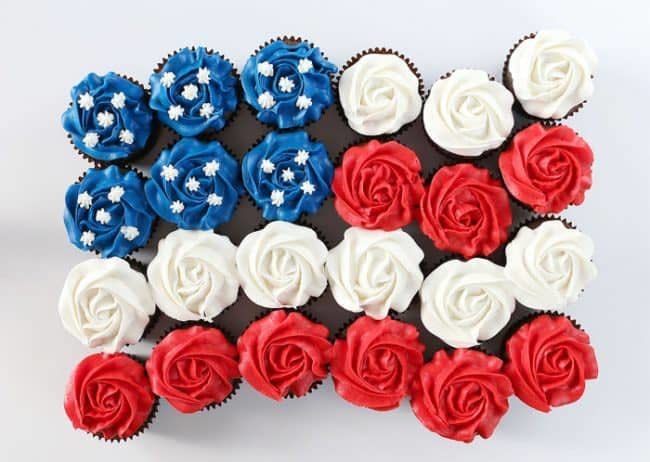 <strong>Get the <a href="https://iambaker.net/flag-cupcake-cake/" target="_blank">Flag Cupcake Cake</a> recipe from I Am Baker</strong>