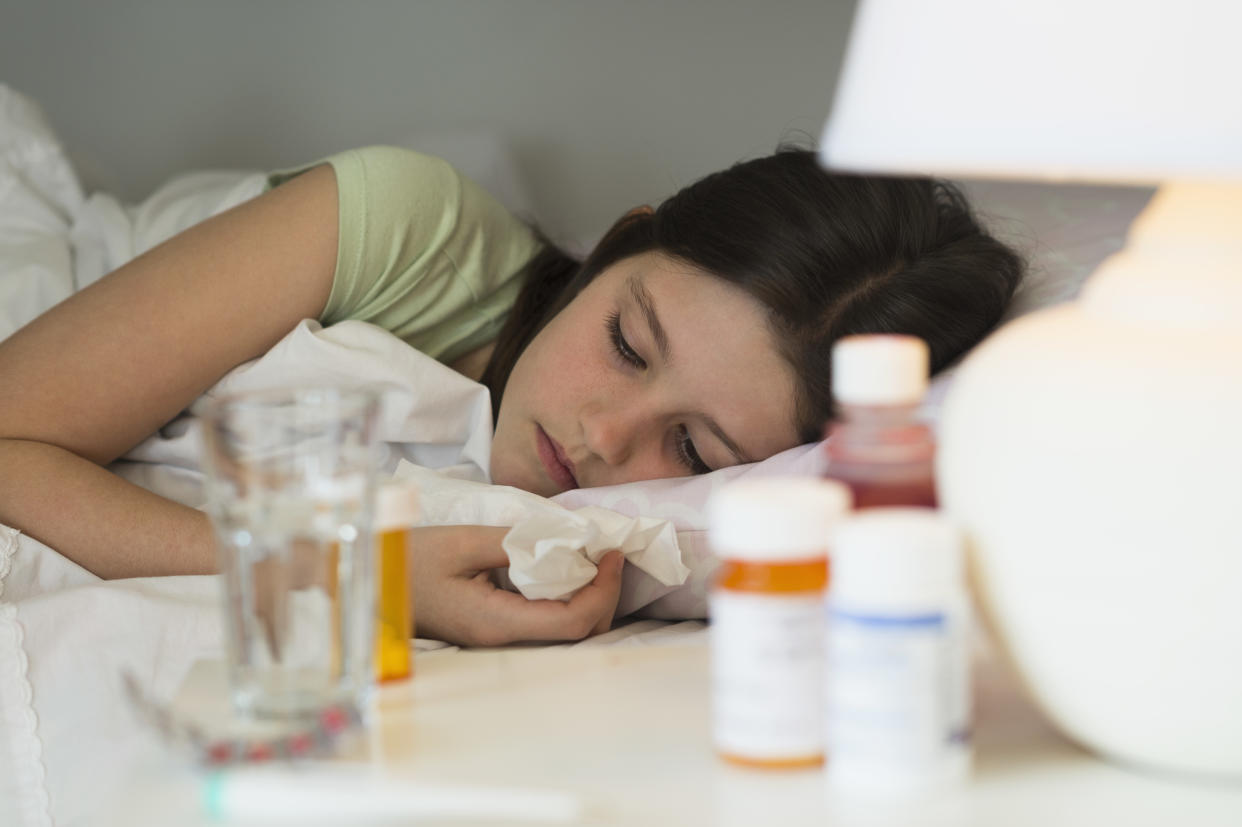 Tamiflu, a drug prescribed to treat the flu, can reportedly cause severe nightmares in kids. Doctors weigh in on what might be going on. (Photo: Getty Images/Tetra Images)