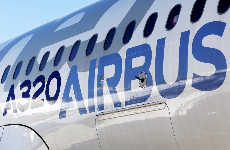 An Airbus A320neo aircraft is pictured during a news conference to announce a partnership between Airbus and Bombardier on the C Series aircraft programme, in Colomiers near Toulouse, France, October 17, 2017.   REUTERS/Regis Duvignau