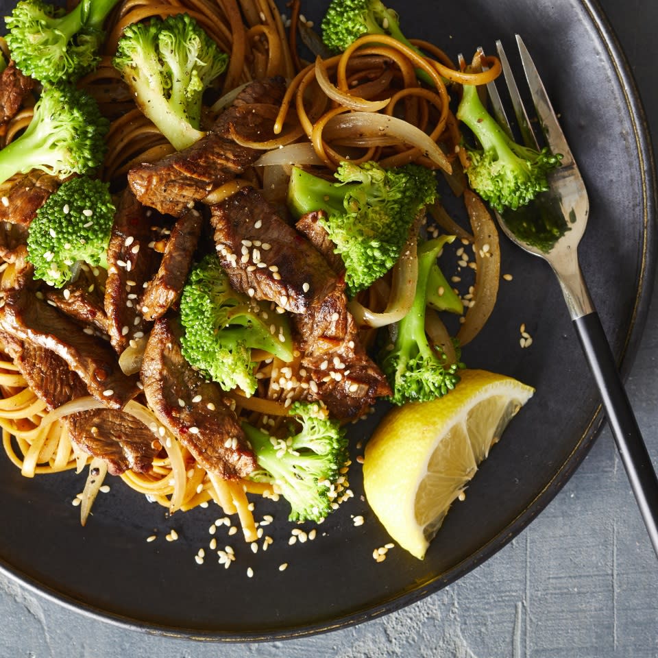 Sesame-Garlic Beef & Broccoli with Whole-Wheat Noodles