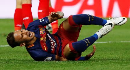 Soccer Football - FC Barcelona vs Sevilla - Copa del Rey Final - Vicente Calderon, Madrid, Spain - 22/5/16 Barcelona's Neymar after being fouled Reuters / Juan Medina Livepic