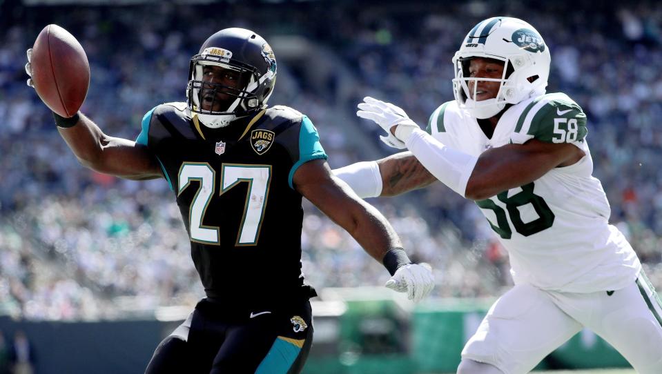 Leonard Fournette’s injuries could cause a problem on Sunday against the New York Jets. (Photo by Abbie Parr/Getty Images)