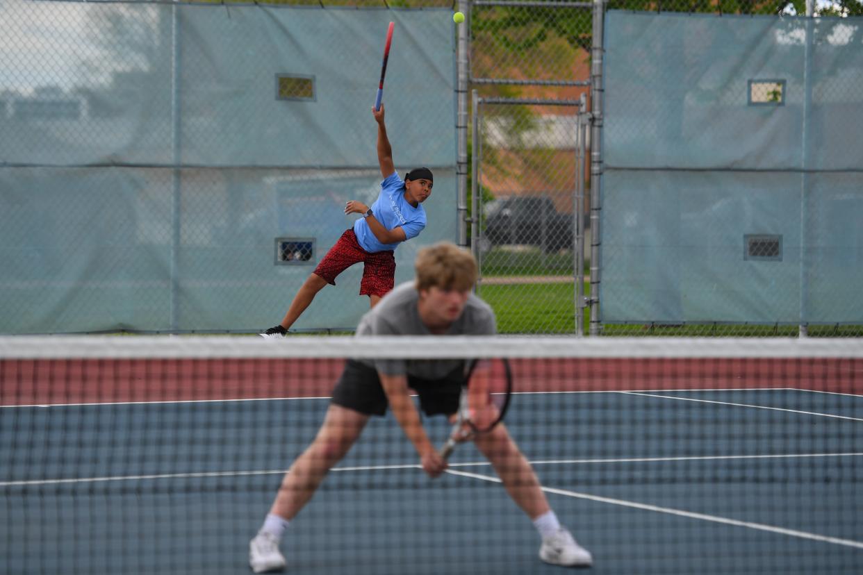 Lincoln High School's tennis team practices after school on Thursday, May 9, 2024 at Lincoln High School in Sioux Falls.