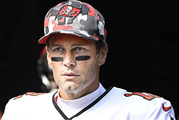 A closeup of Tom in his Buccaneers uniform