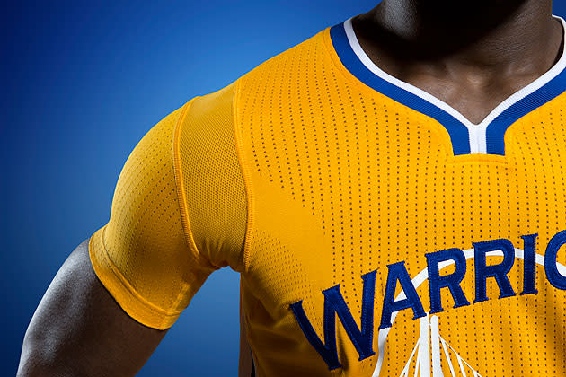 Warriors debut new yellow alternate jerseys with sleeves - Sports