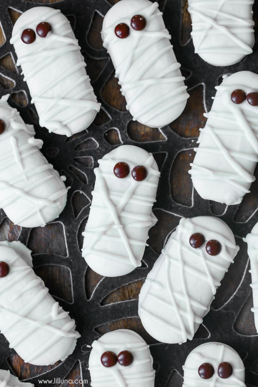 Mummy Cookies