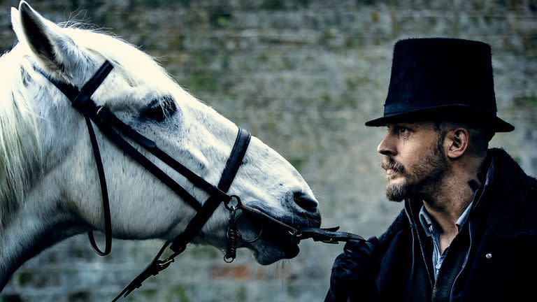 Taboo es una idea original de Tom Hardy y su padre Chips que fue realizada en 2017 por el director de Peaky Blinders, Steven Knight (gentileza Fox/)