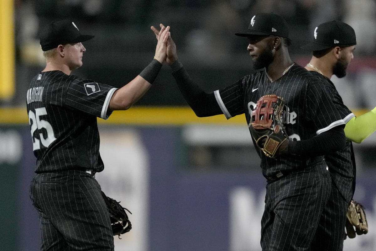 Andrew Vaughn homers as White Sox beat Yankees 5-1