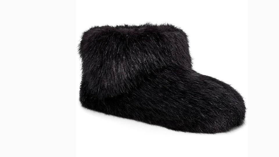 These cozy boots come at a steal.