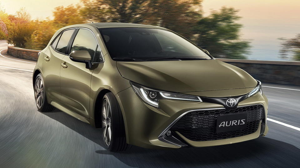 圖／2020 Toyota Auris 2.0旗艦版採蜂巢式大型進氣壩設計，結合頭燈與前保桿造型，營造出大器動感的視覺感。