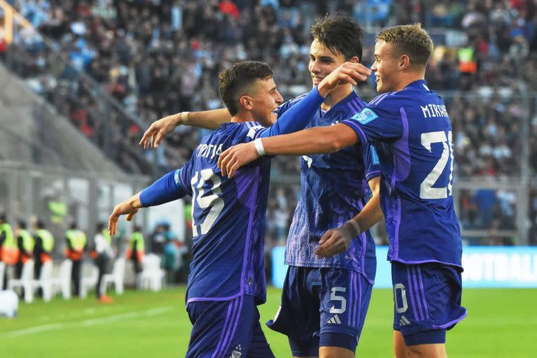 La selección argentina Sub 20 mostró un gran rendimiento hasta el momento