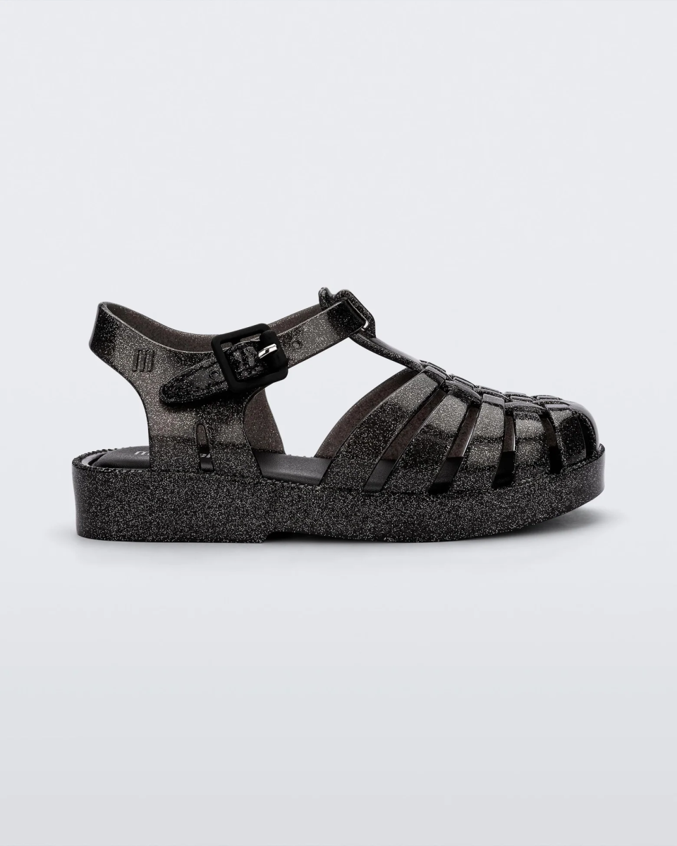 10 Best Toddler Sandals Based on Pediatrician Recs 2024