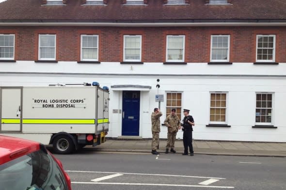 chertsey-museum-evacuated-bomb-squad-ww2-live-shell