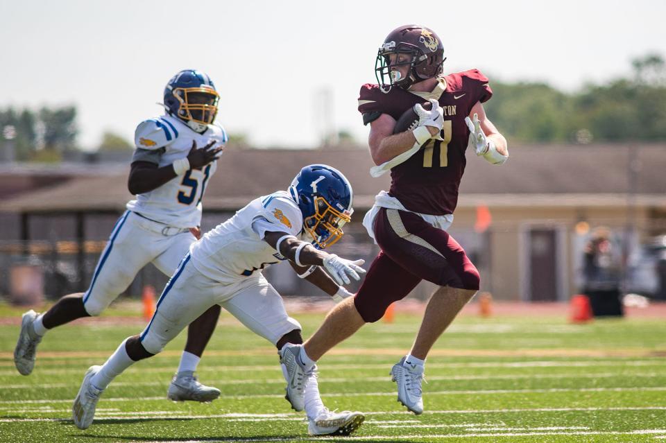 Arlington's James Davenport drives down field during the week 0 high school football game at Arlington High School in Freedom Plains, NY on Saturday, September 2, 2023. Arlington defeated Kellenberg 49-21.