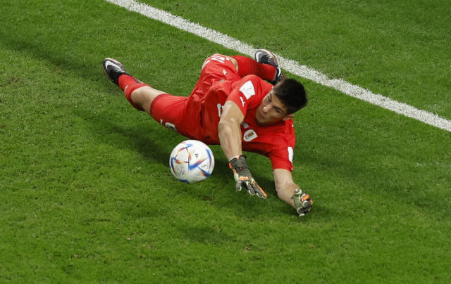 Uruguayo Rochet dice que balones rápidos del Mundial ponen a prueba a los  arqueros