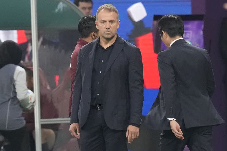 El director técnico alemán Hansi Flick en en la victoria de Japón ante Alemania