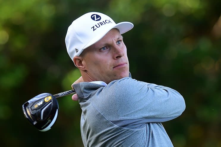 HILTON HEAD ISLAND, SC – APRIL 14: Ben Crane plays his tee shot on the sixth hole during the second round of the 2017 RBC Heritage at Harbour Town Golf Links on April 14, 2017 in Hilton Head Island, South Carolina. (Photo by Jared C. Tilton/Getty Images)