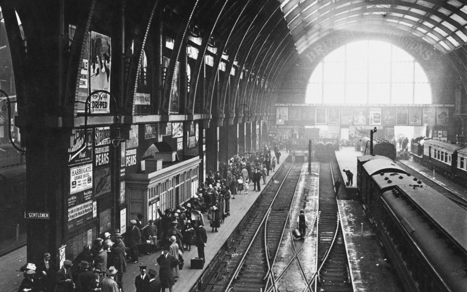 KX 1920s - Getty