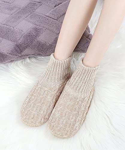 29) Slipper Socks