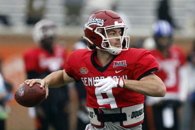 Jalen Hurts named a Senior Bowl 'Practice Player of the Week