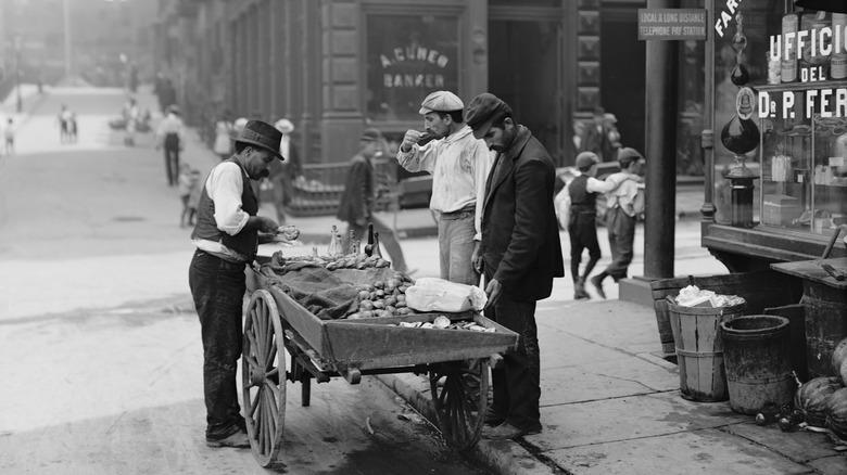 Pushcart peddler in New York